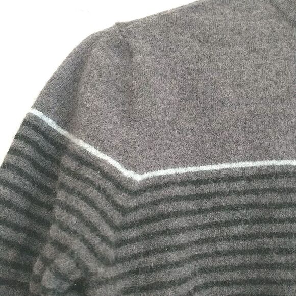Charter Club Sweater Pullover Women M/XS* Gray Striped Merino Wool Mock *Shrunk - Picture 3 of 7
